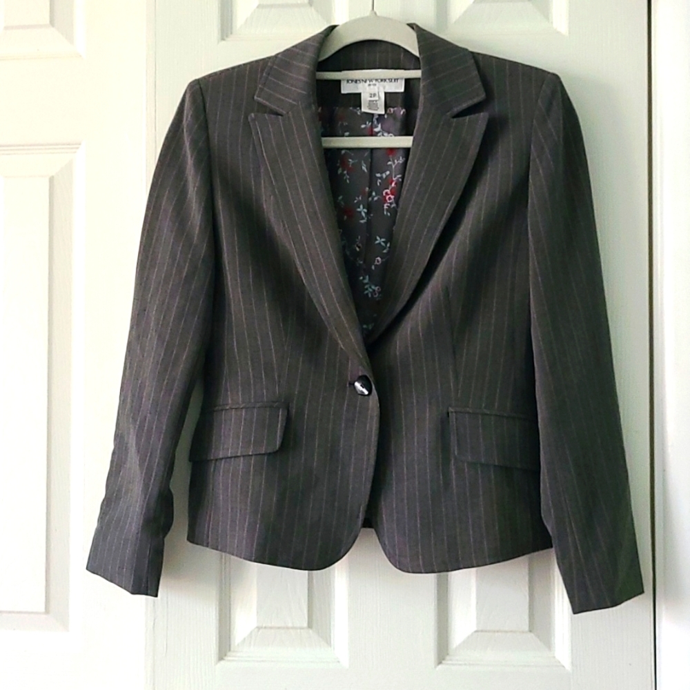 Gray Jones New York suit